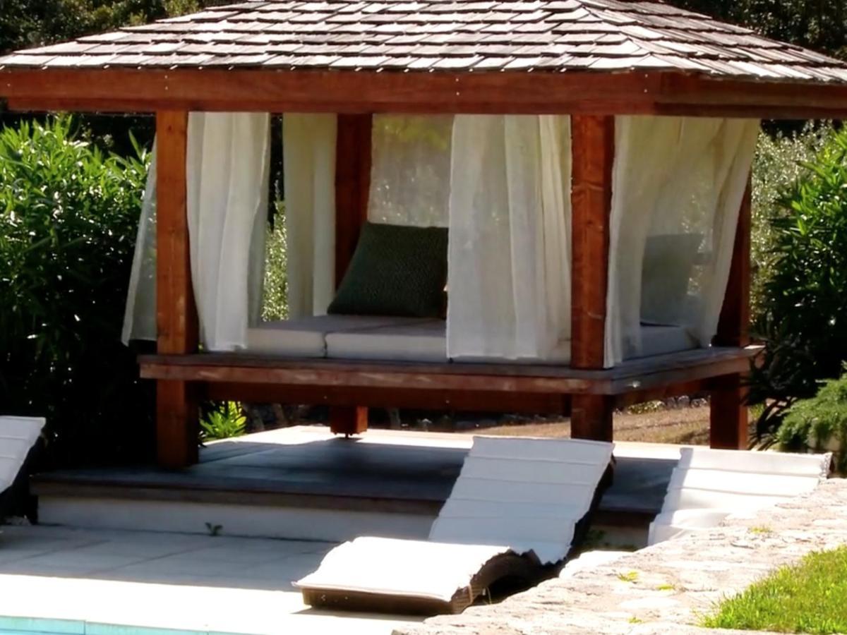 Villa Sanchez Bonifacio  Extérieur photo